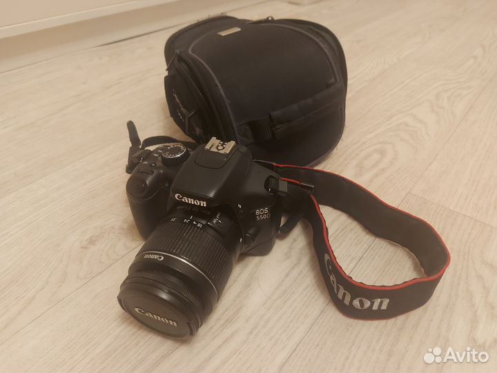 Зеркальный фотоаппарат Сanon eos 550d
