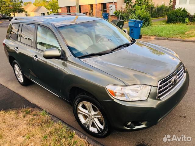 В разборе Toyota Highlander 2 (2009год)