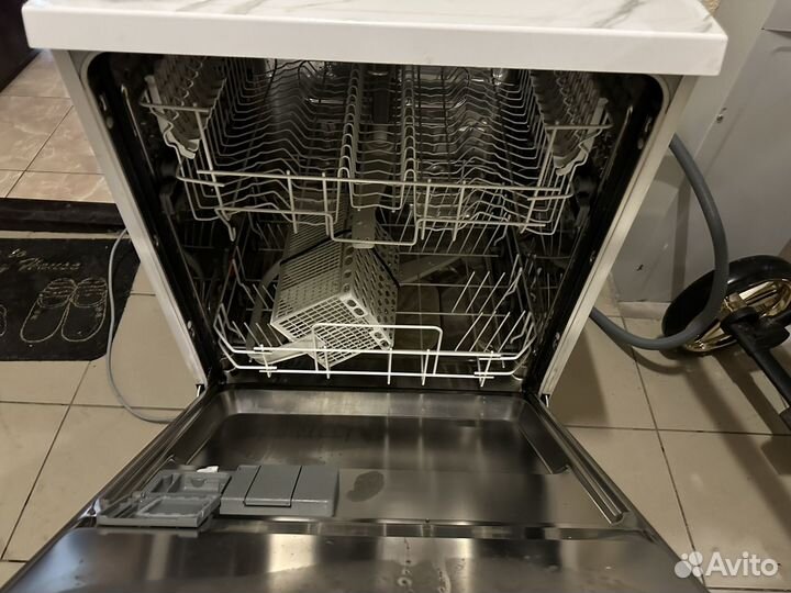 Посудомоечная машина Electrolux 60 см