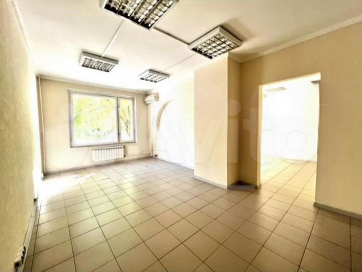 Сдам офисное помещение, 123.8 м²
