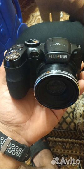 Fujifilm FinePix S1600