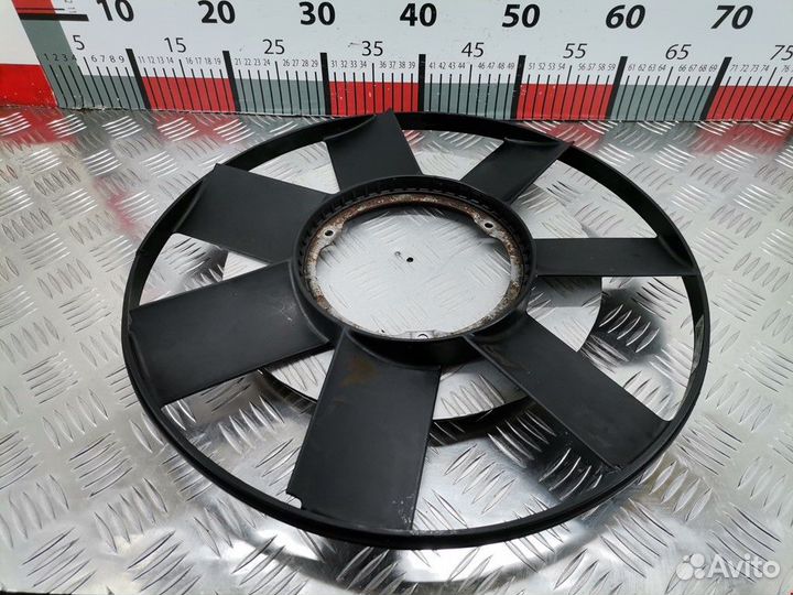 Крыльчатка вентилятора (лопасти) BMW 5 E39 2000