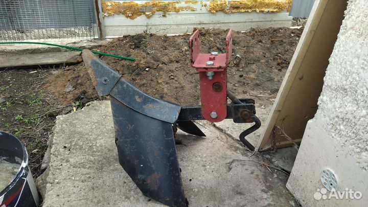 Плуг для мотоблока