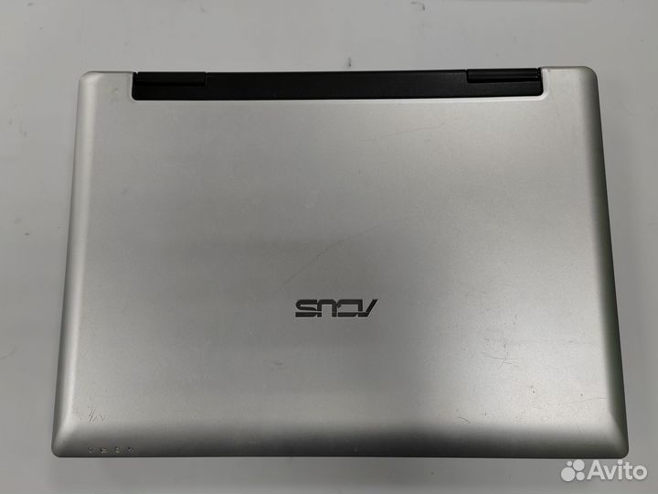 Ноутбук asus