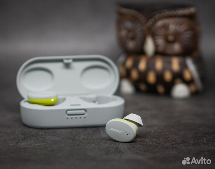 Беспроводные наушники Bose Sport Earbuds