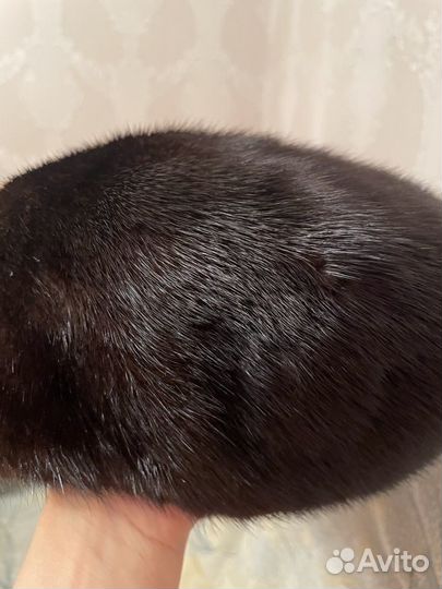 Женский норковый берет