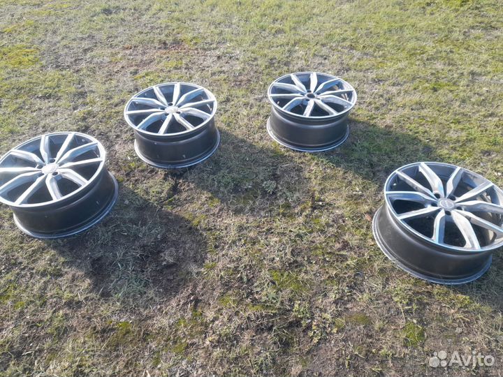 Литые диски радиус 20, 9 дюймов