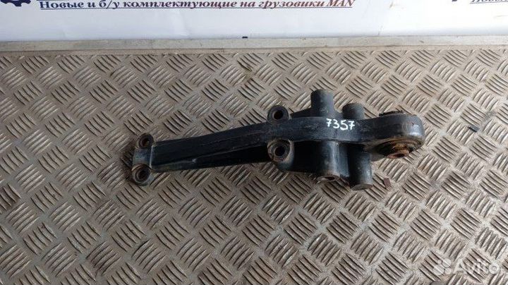 Кронштейн кабины левый Man Tgm