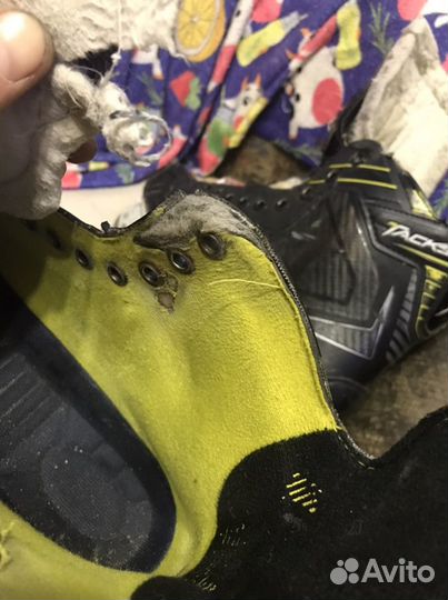 Коньки хоккейные ссм