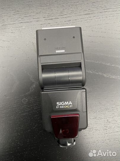 Вспышка камеры Sigma ef-530