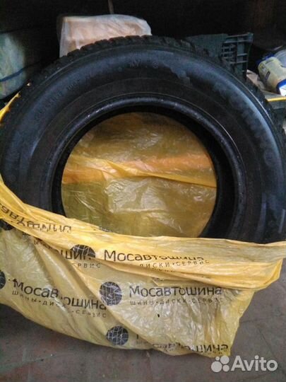 Kumho I'Zen KW22 235/65 R17 108T