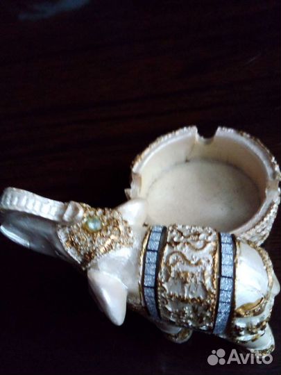 Сувенирная пепельница