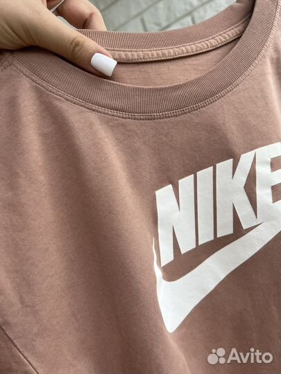 Футболка женская nike размер m (46 )