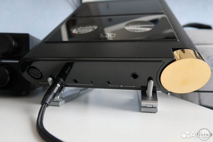 Продам плеер Shanling M30