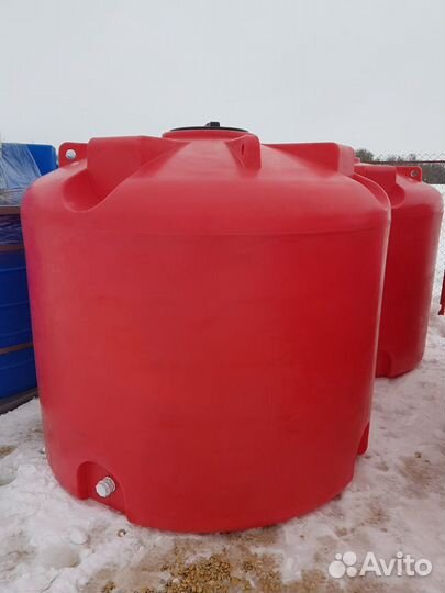 Пластиковая ёмкость TR касс 5000 л красная