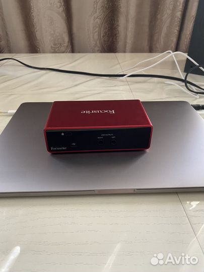 Звуковая карта focusrite