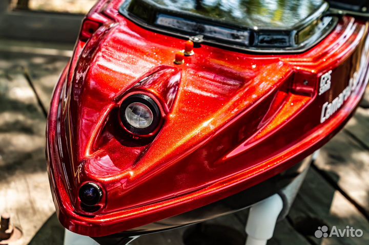 Карповый кораблик с курсовой камерой