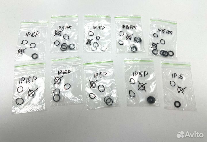 Стекло камеры iPhone 15 Pro/ 15 Pro Max/ 16 Pro