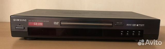 DVD-плеер Samsung (Лазерный видеопроигрыватель )