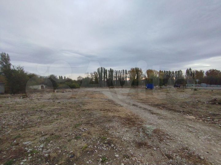 Участок в аренду с хорошим трафиком 50 сот.(промназначения)