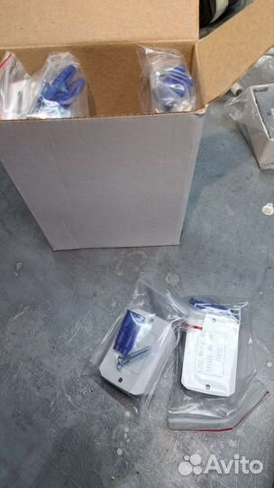 Блок разветвительно-изолирующийБриз