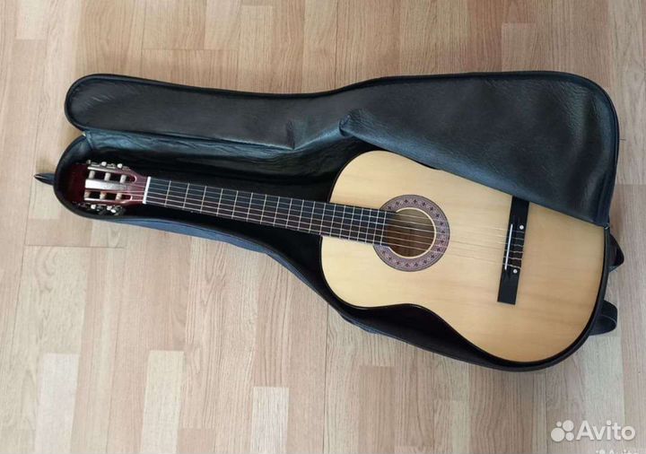 Классическая гитара