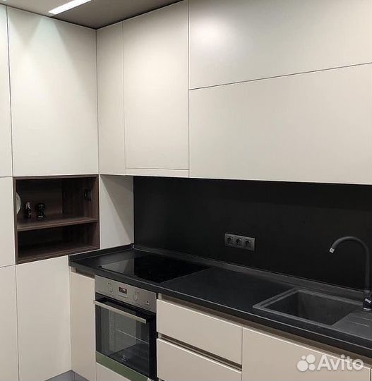 Кухня с фабрики на заказ