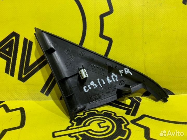 Уголок двери (внутренний) передний правый Honda