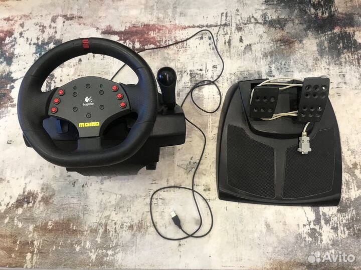 Logitech momo racing