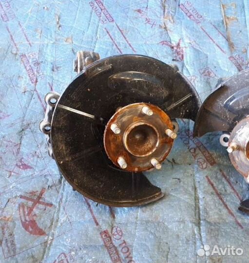 Кулак задний правый mazda 6 GJ