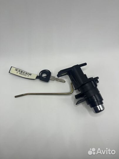 Замок багажника W124 Новый и оригинальный