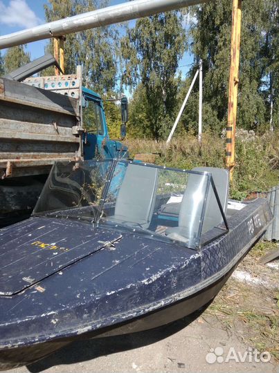 Стекло для лодки