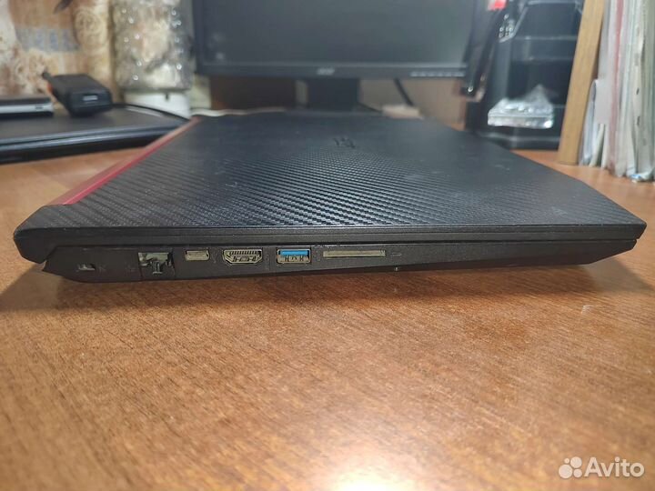 Acer nitro 5 an515 52