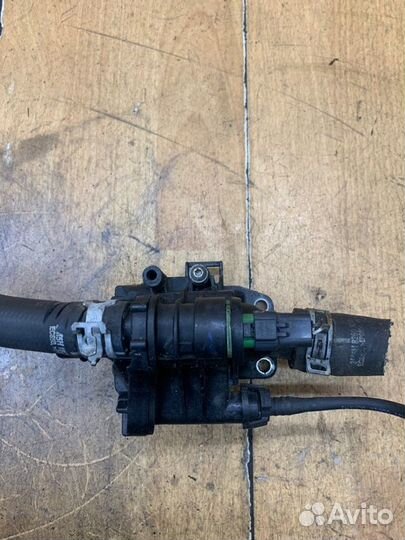 Корпус термостата Ford Focus 2 G8DD 2009