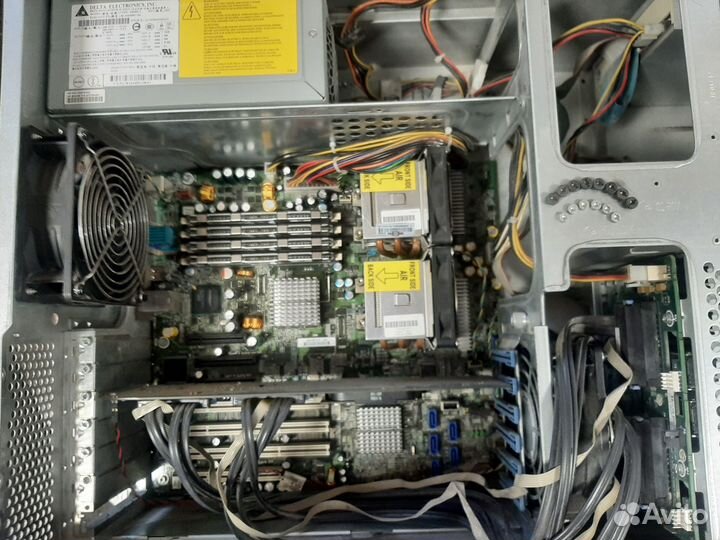 Сервер HP Proliant ML 150