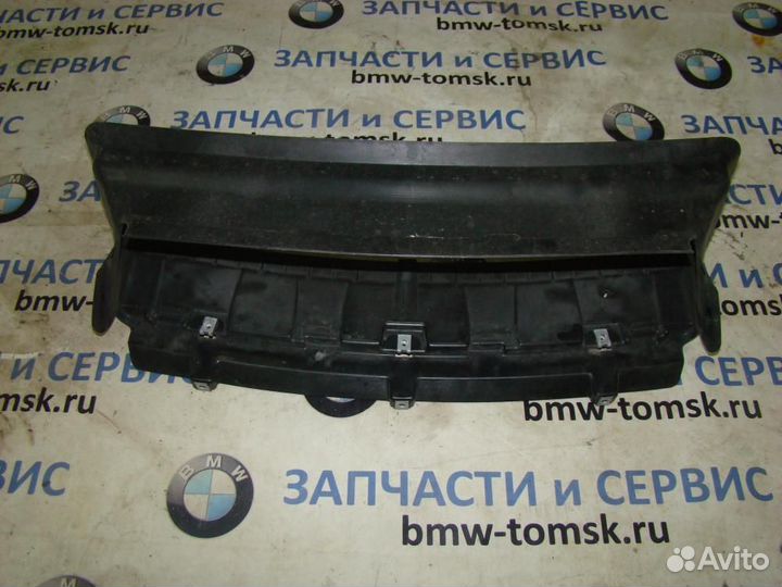 Воздуховод радиатора нижний BMW 120i E87 2004 (Про