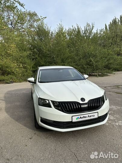 Skoda Octavia 1.6 AT, 2018, 125 000 км