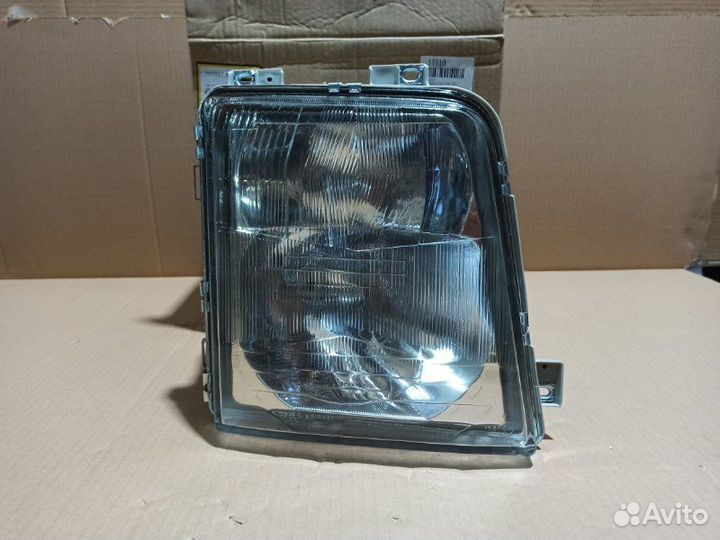 Фара правая левая новые Volkswagen LT 1996 - 2006