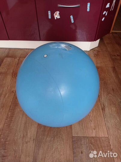 Мяч гимнастический