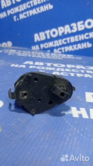 Моторчик заслонок отопителя Bmw E65 седан N62B44