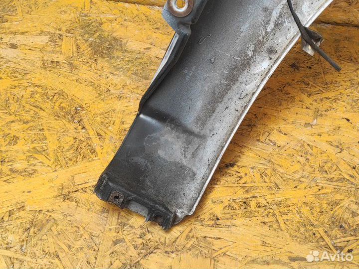 Крыло для левое Mercedes Vito W639 2.2 OM646 2006