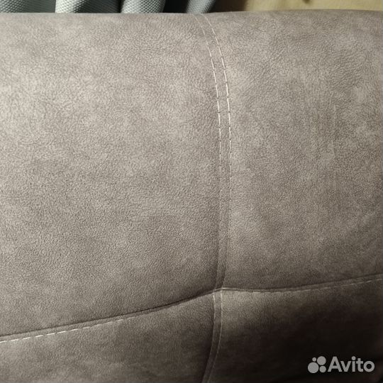 Диван с ящиком для хранения