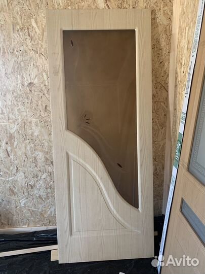 Дверь новая с коробкой