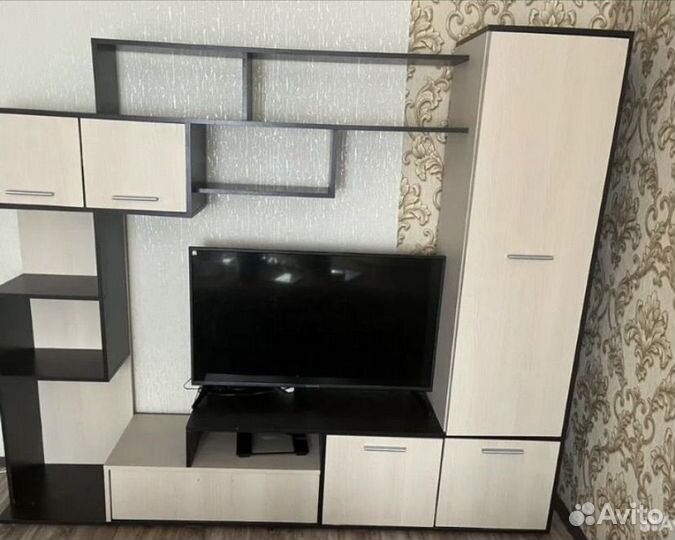 Тумба под телевизор