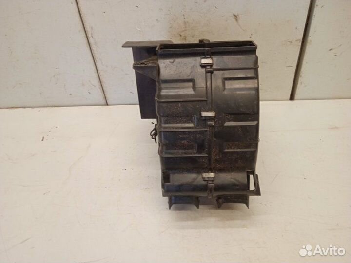 Корпус отопителя Hyundai Accent 1.5 G4EC-G 2004