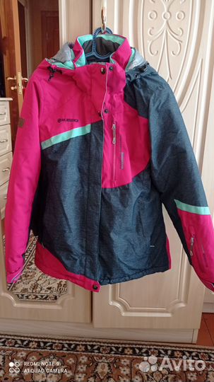 Горнолыжная куртка для девочек 140-146