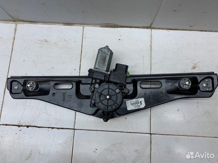 Стеклоподъемник задний правый Bmw 3 E90/E91