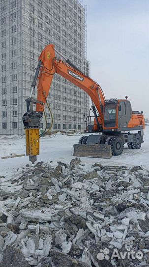 Услуги колесного экскаватора с гидромолотом
