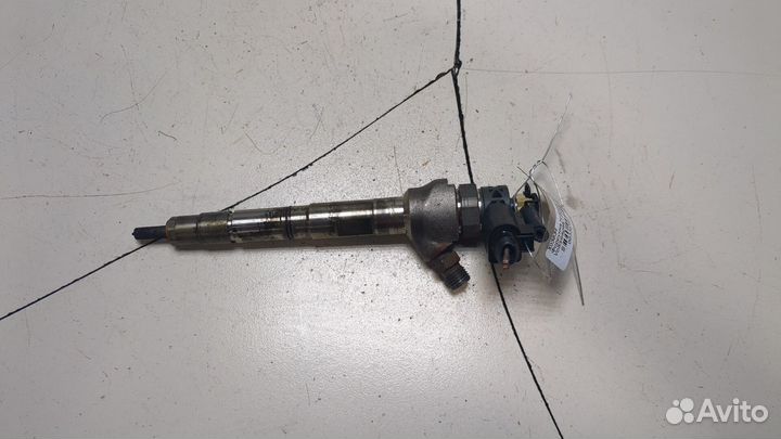 Форсунка топливная Volkswagen Passat 8 2015, 2016