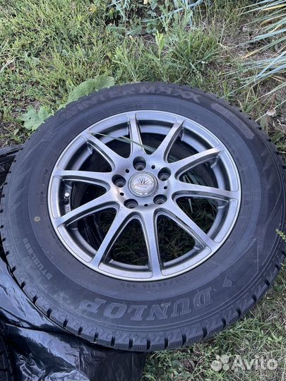 Продам колеса 215/65 R16